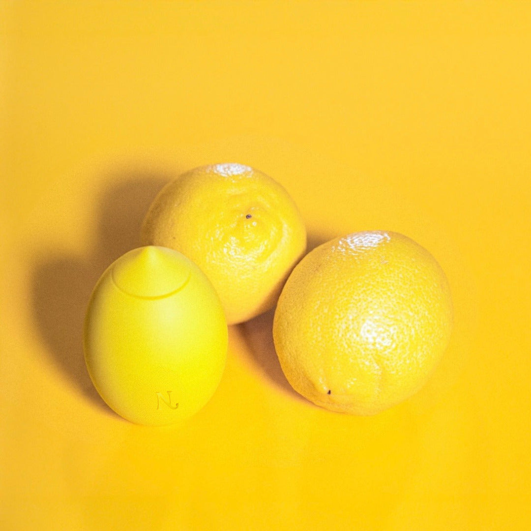 Lemon clitoral vibrator detail